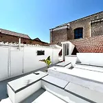 Saint Patrick-guest House Del 1200 4*