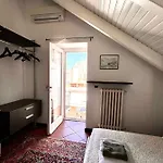 Pensionat Saint Patrick-guest House Del 1200
