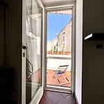 Pensionat Saint Patrick-guest House Del 1200 4*