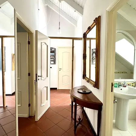 Saint Patrick-guest House Del 1200 Гостевой дом Барлетта