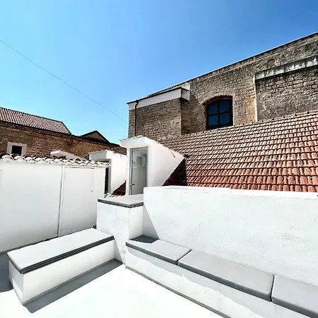 Saint Patrick-guest House Del 1200