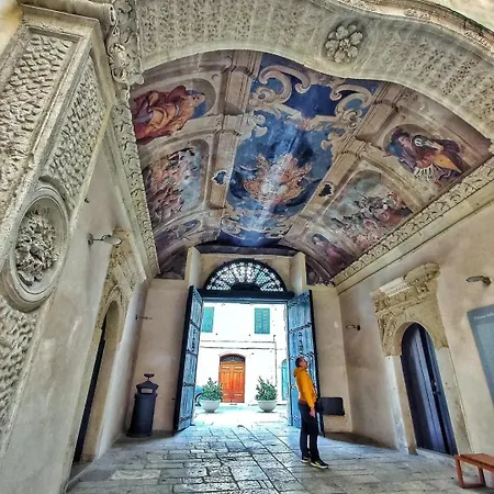 Saint Patrick-guest House Del 1200