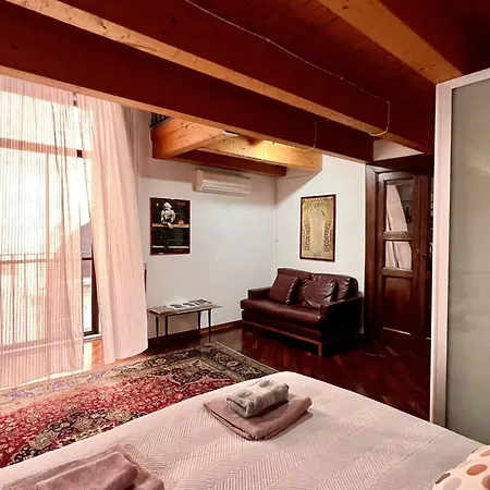Saint Patrick-guest House Del 1200 Гостевой дом 4*