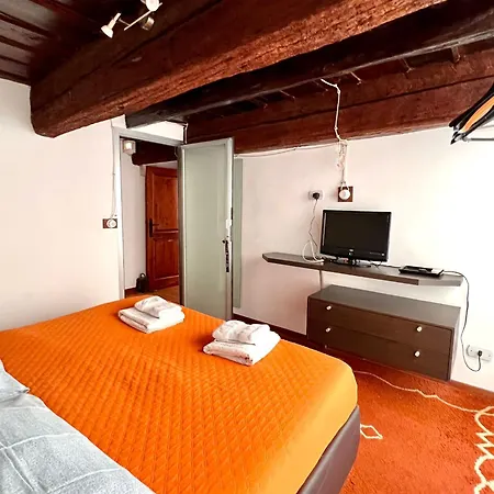 Saint Patrick-guest House Del 1200 Гостевой дом 4*