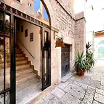 Saint Patrick-Guest House Del 1200 Барлетта